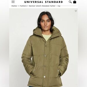 XS (12-14) NWT rainier short puffer coat in ivy